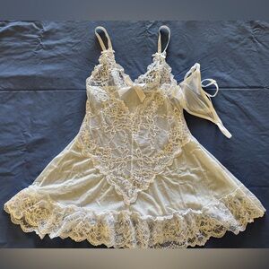 Yandy Delicate Lace Babydoll in White